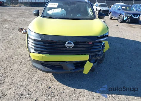 2025 Nissan Kicks Sr Fwd z USA, uszkodzony, nr VIN 3N8AP6DA3SL323622